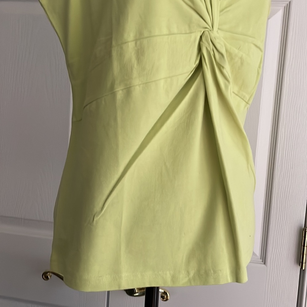 Casual Living Top - Picture 4 of 9